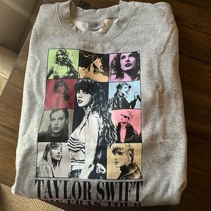 Taylor Swift Eras Tour Sweatshirt - 3x